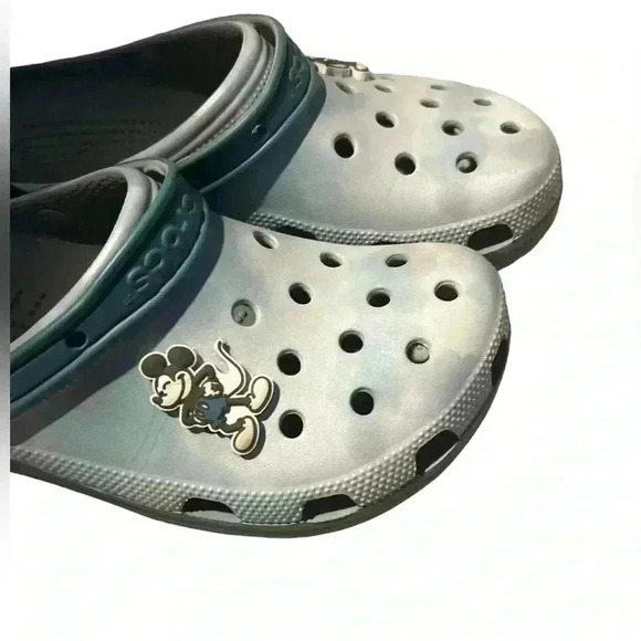 Disney Parks Mickey Mouse Crocs Limited Edition 2022, W11 M 9 - Picture 6 of 6
